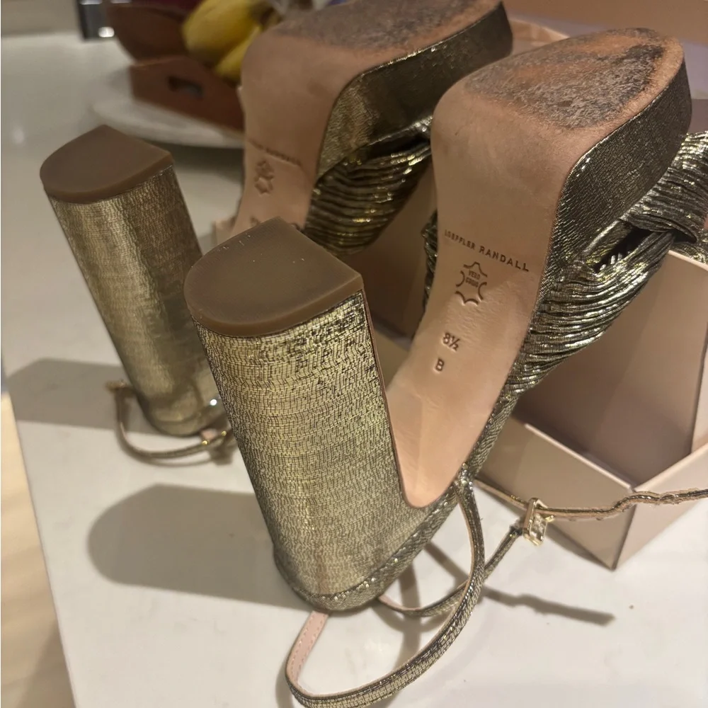 Loeffler Randall Gold Bow Heels - Picture 11 of 15